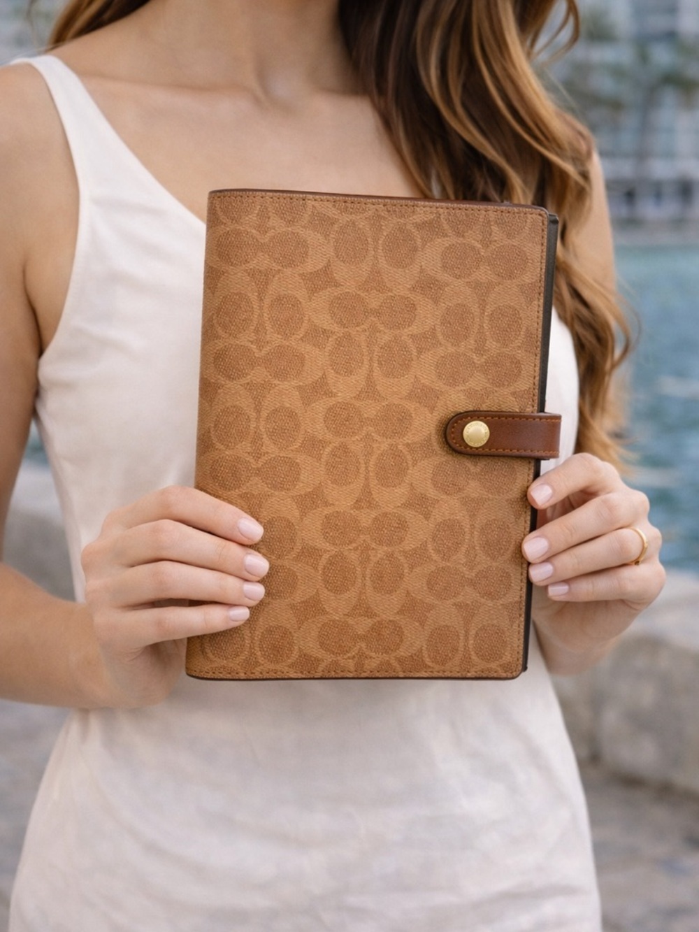 Coach Signature Canvas Notebook Planner Brown Tan Snap Closure Organizer